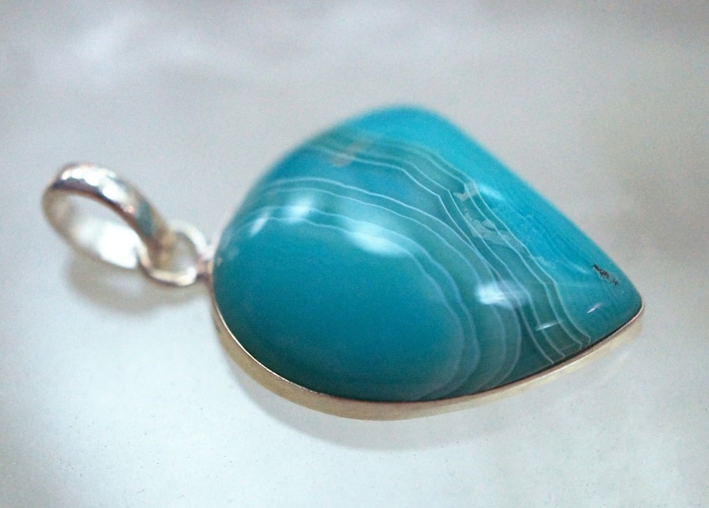 agate-pendant-sterling-silver-beauty-fashion-63f2d2-1024